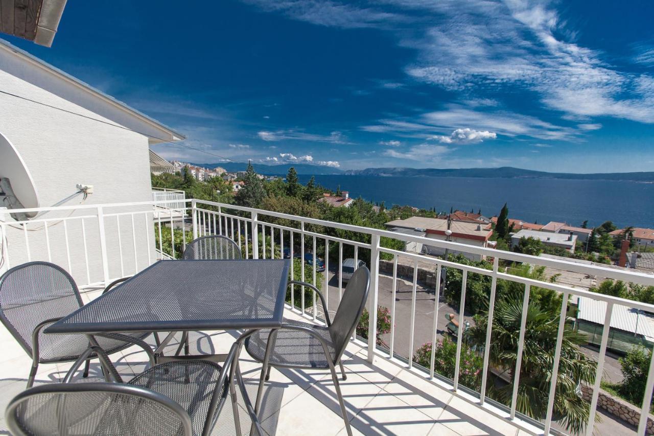 Apartments Gajdasic Crikvenica Bagian luar foto